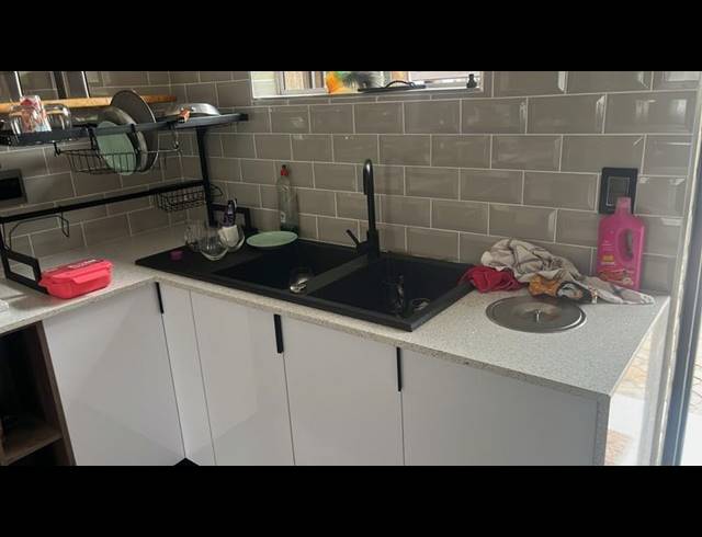 4 BEDROOM HOUSE FOR SALE IN RYNFIELD